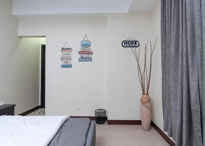 Aparthotel 101 Newport Boulevard 1br With Parking - Pasay 4*