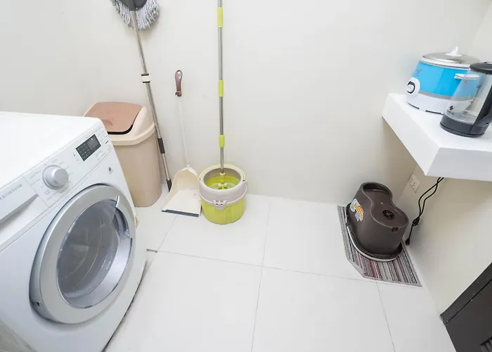 Aparthotel 101 Newport Boulevard 1br With Parking - Pasay 4*
